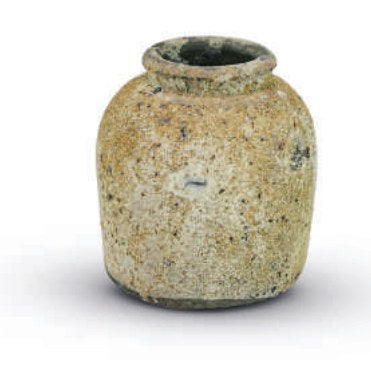 Row Median handmade Vietnamese vase, Savana finish